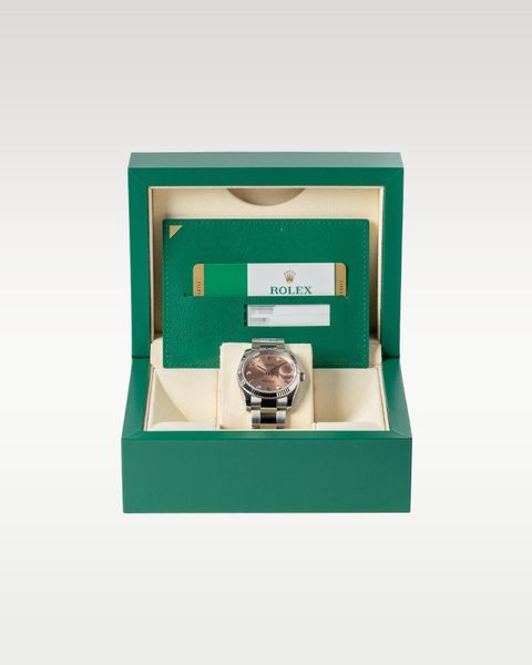 Rolex Oyster Perpetual Date 115234